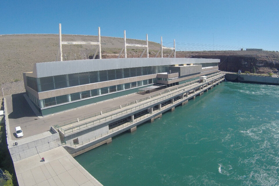 Desprivatizar las represas hidroeléctricas